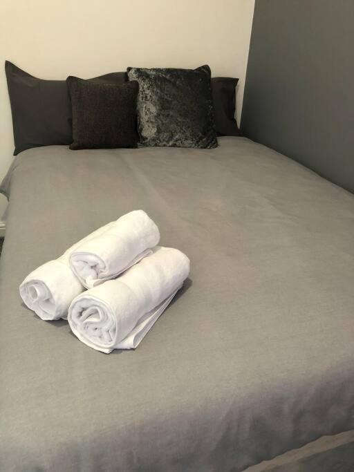 Simple And Sweet, Flat On Lewis Street - 1 Br Apartment Stoke-on-Trent Exterior foto